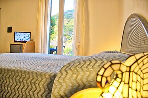 Cinqueterre Residence