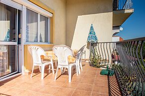 Flora Villa
