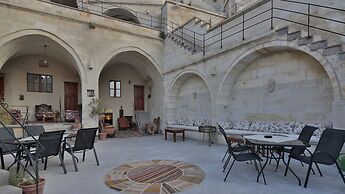 Vezir Cave Suites