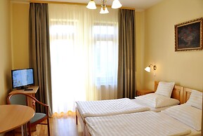Ametiszt Hotel Harkany