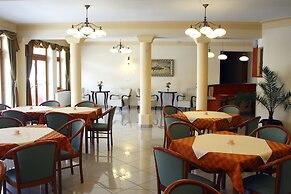 Ametiszt Hotel Harkany