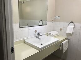 Ascot Epsom Motel