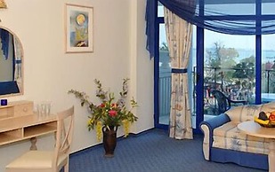Chaika Beach Resort