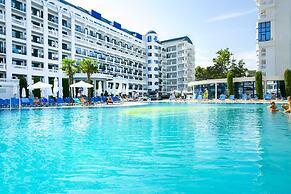 Chaika Beach Resort