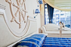 Chaika Beach Resort