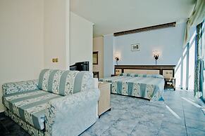 Chaika Beach Resort