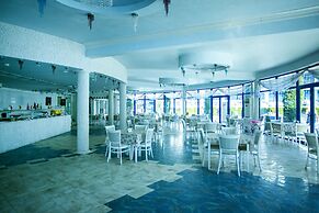 Chaika Beach Resort