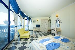 Chaika Beach Resort