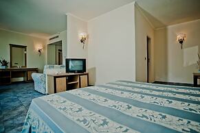 Chaika Beach Resort