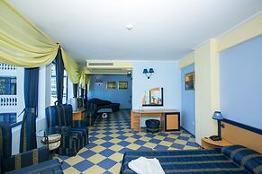 Chaika Beach Resort
