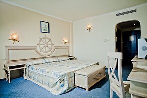 Chaika Beach Resort