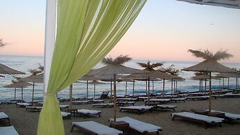 Azalia Hotel Balneo & SPA