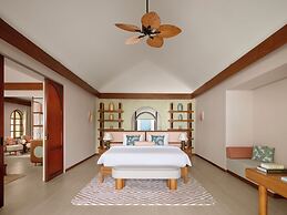 Villa Park Sun Island Resort