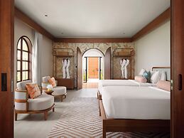 Villa Park Sun Island Resort