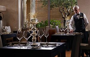 Divani Escape- Adults only