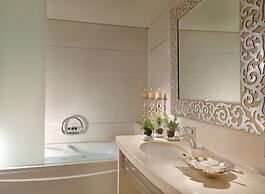 Divani Escape- Adults only