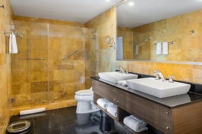 Le Meridien Panama