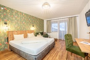 Hotel Krone Tirol