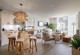 1 Hotel Toronto