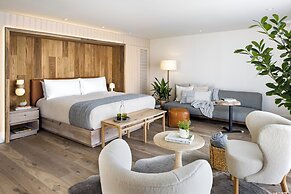 1 Hotel Toronto