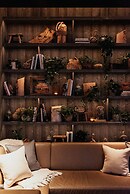 1 Hotel Toronto