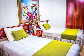 Hotel Prado 72