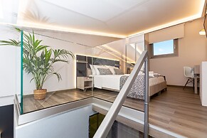 Pearl SeaBreeze Suites