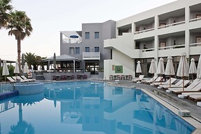 Pearl SeaBreeze Suites