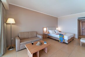 Kresten Royal Euphoria Resort