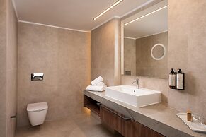 Kresten Royal Euphoria Resort