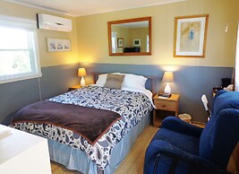 Motel Des Deux Lacs Inc