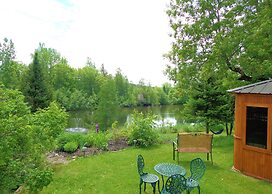 Motel Des Deux Lacs Inc