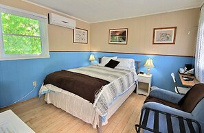 Motel Des Deux Lacs Inc