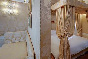 Hotel Canal Grande
