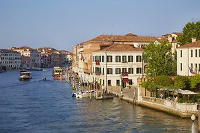 Hotel Canal Grande