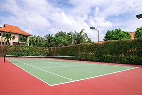 Romana Resort & Spa