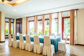 Romana Resort & Spa