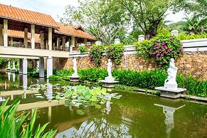 Romana Resort & Spa