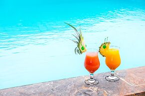 Romana Resort & Spa