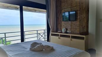 Moonlight Bay Resort