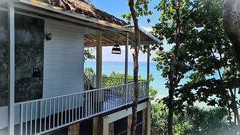Moonlight Bay Resort