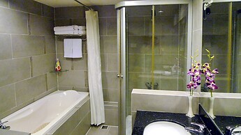 Asia Paradise Hotel