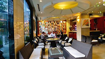 Asia Paradise Hotel