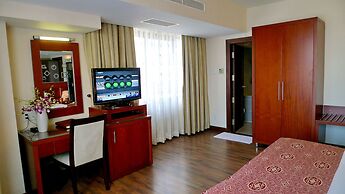 Asia Paradise Hotel