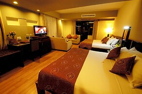 Asia Paradise Hotel