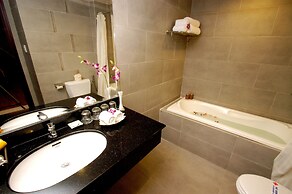 Asia Paradise Hotel