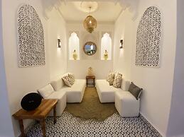 Riad Fabiola et Spa By La Siredrah