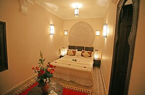 Riad Fabiola et Spa By La Siredrah
