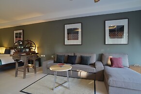 The Quarter Hotel