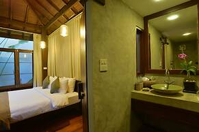 The Quarter Hotel